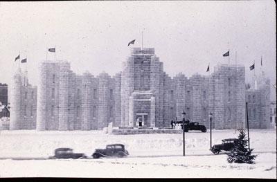 The 1937 St. Paul Winter Carnival ice palace near the State Capitol. Photo courtesy of Bob Olsen