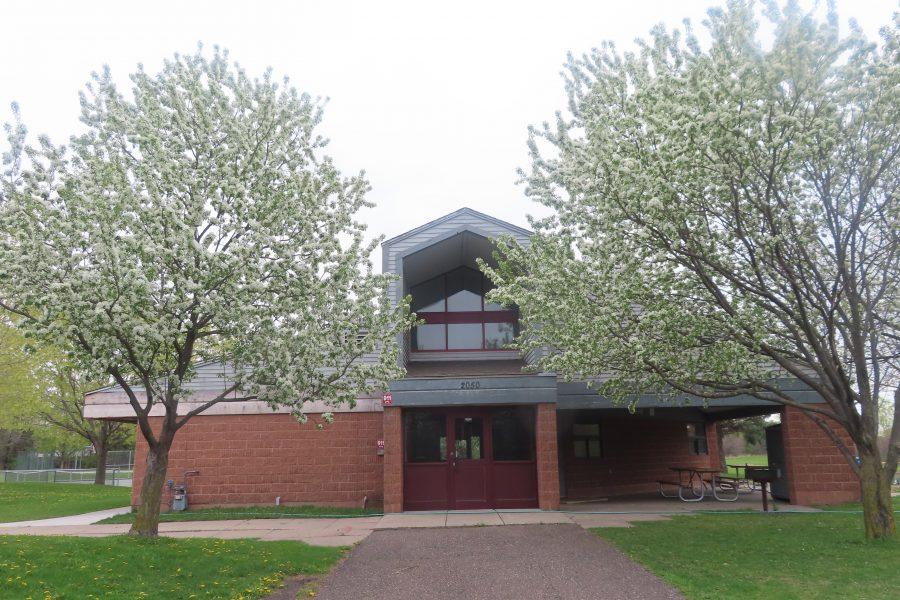 Facilities tour highlights questions on Falcon Heights park building