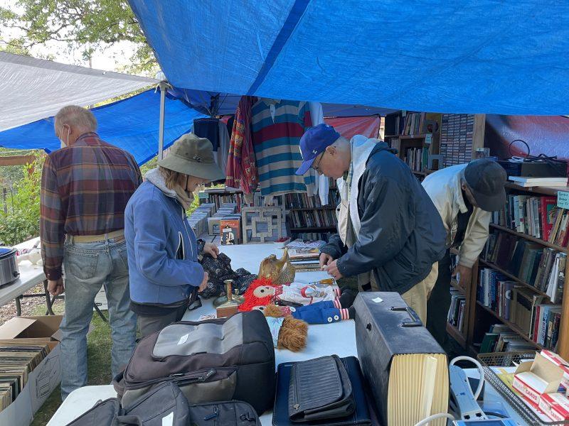 Grant Abbott and his wife Elaine Tarone held a giant yard sale on the last weekend of September, with all sales going to support the Bugle. The St. Anthony Park couple donated almost $2,000 to the newspaper. Photos by Sarah CR Clark.