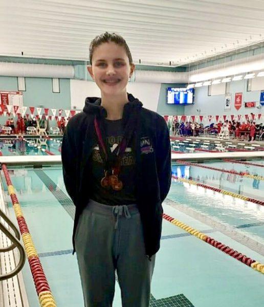 Como freshman Aleia Lueck qualified for the state swim meet with a time of 24.99 in the 50-yard freestyle. Photo by Koua Yang.