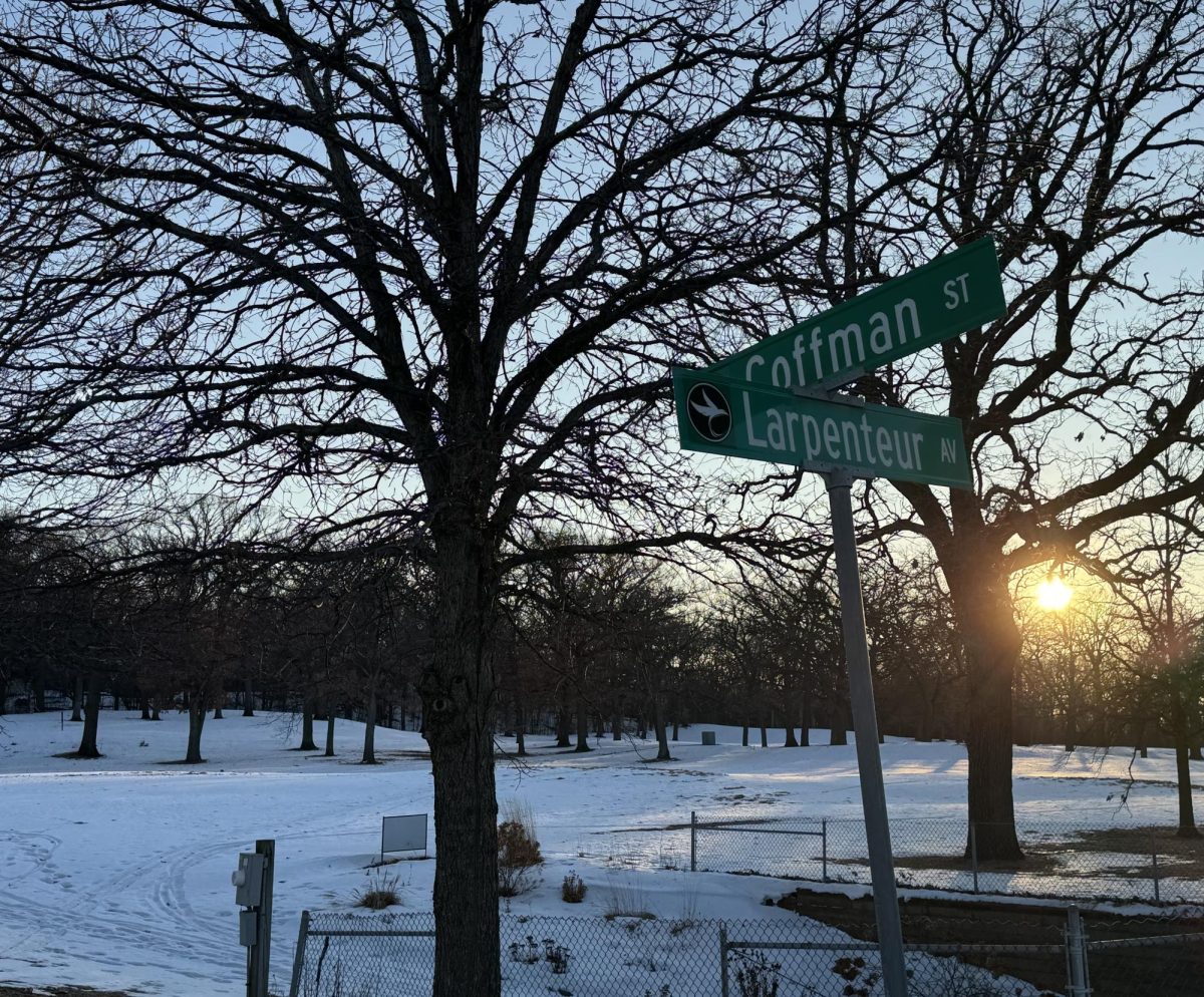 There is some discussion about building housing on or near the 11th hole of what has been the U of M golf course — west of Larpenteur Avenue and Coffman Street. 